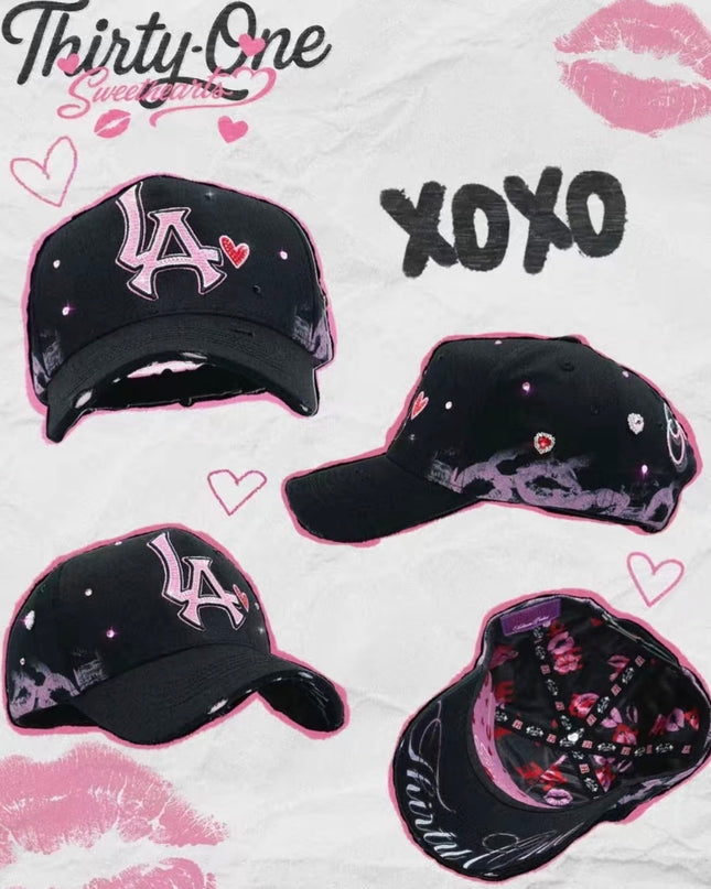 BLACK XOXO