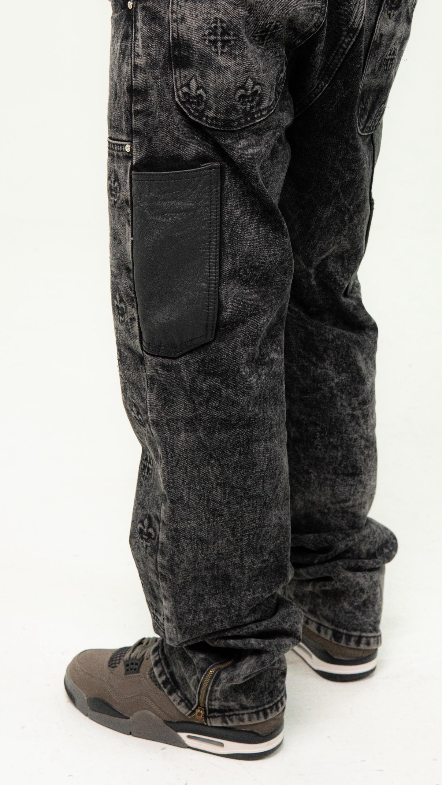 PANTALÓN BLACK WASHED